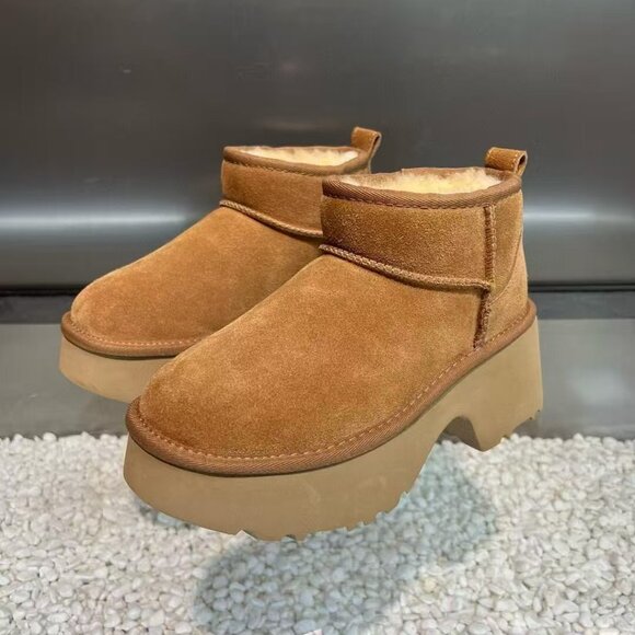 UGG Women's Boots Classic Ultra Mini New Heights chestnut - Picture 1 of 7